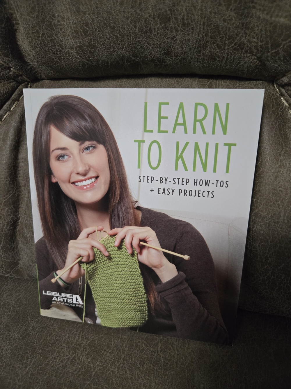 Learn to Knit - Green Beginner’s Knitting Guide